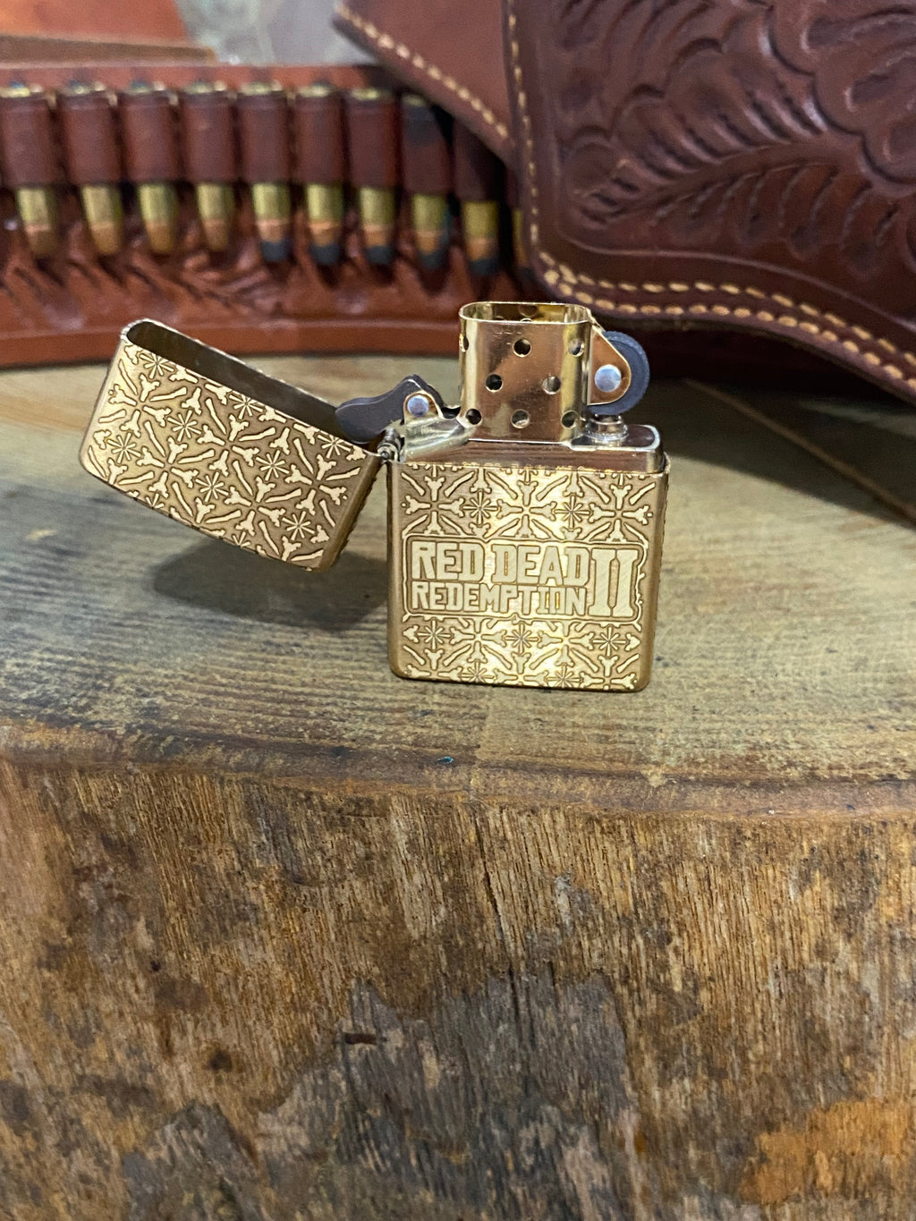 Red Dead Redemption 2 | 5 Side Engraved | Brass Armor Zippo