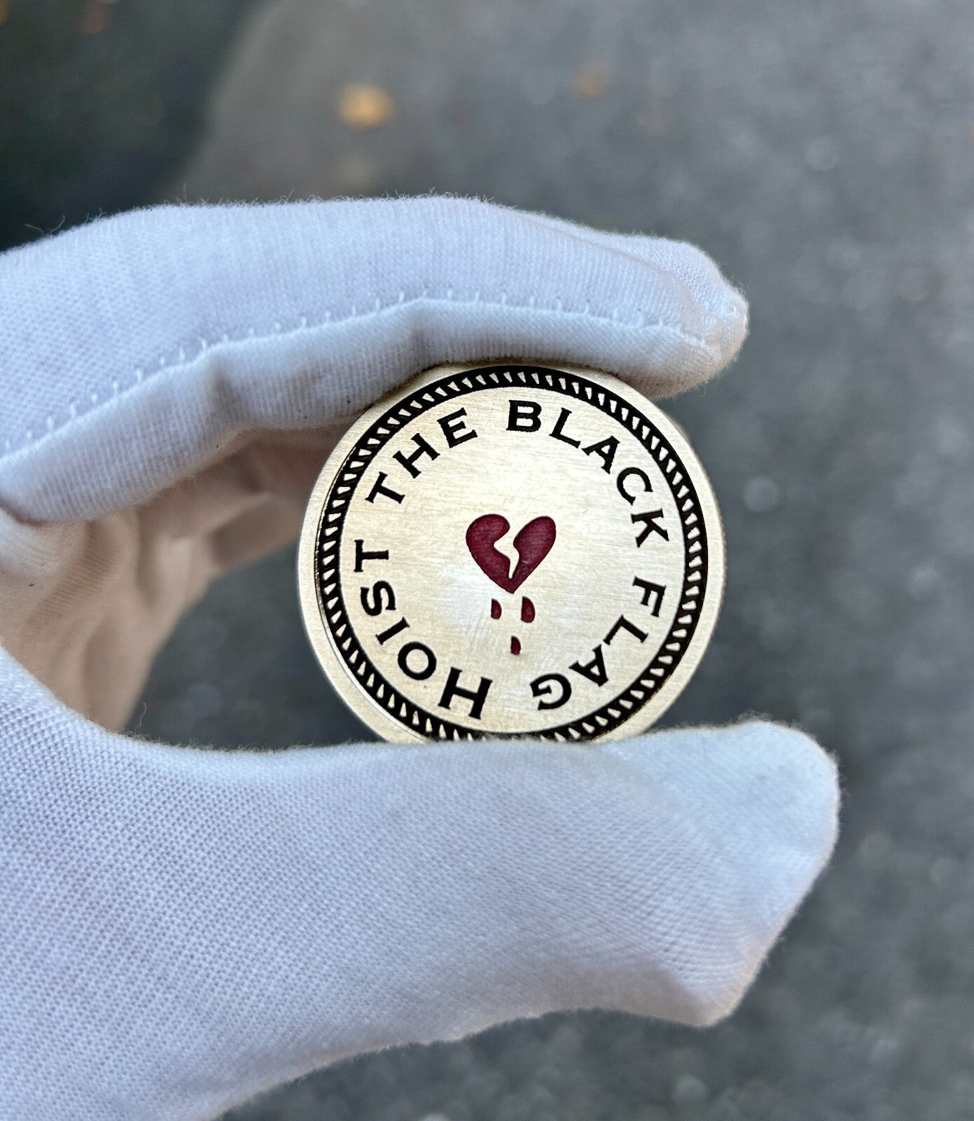 Blackbeard’s Flag EDC Coin | Solid Brass 40mm Challenge Token | Jolly Roger