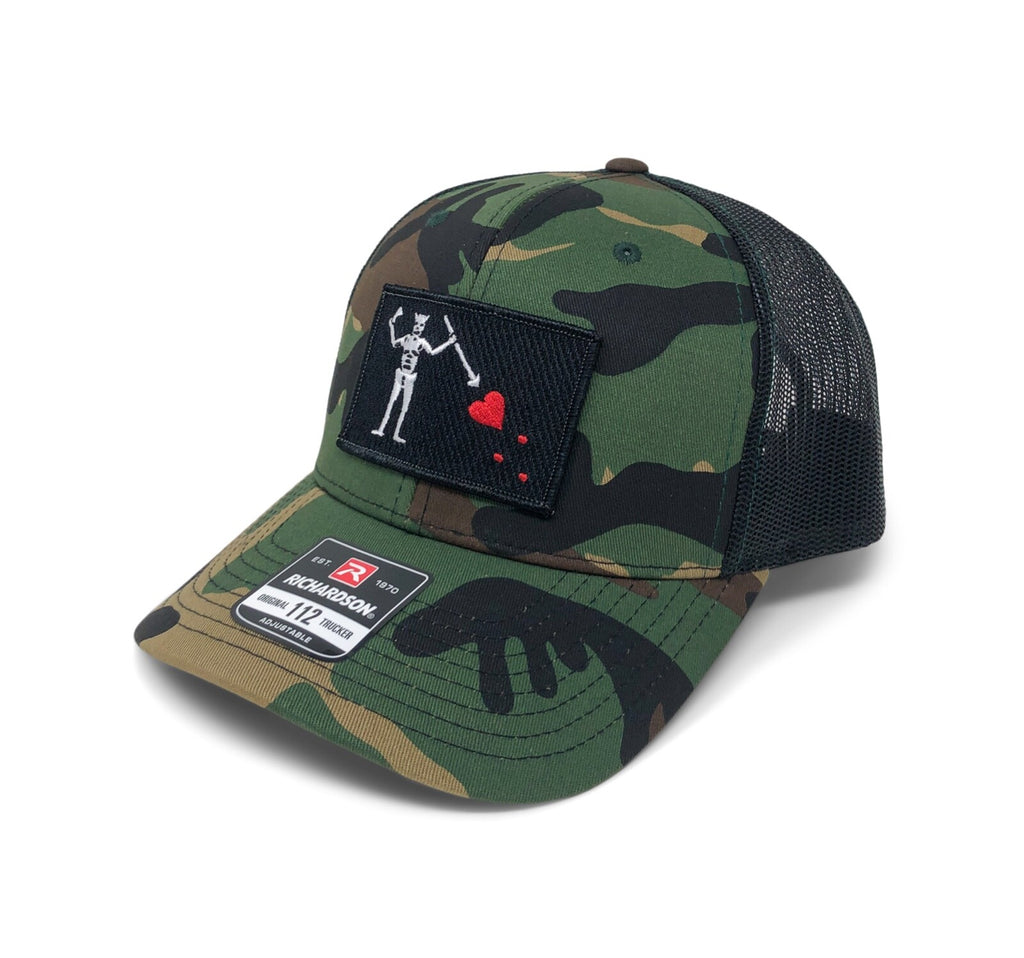 Blackbeard Flag Patch Hat Richardson 112 Camo SnapBack Trucker Cap | Jolly Roger