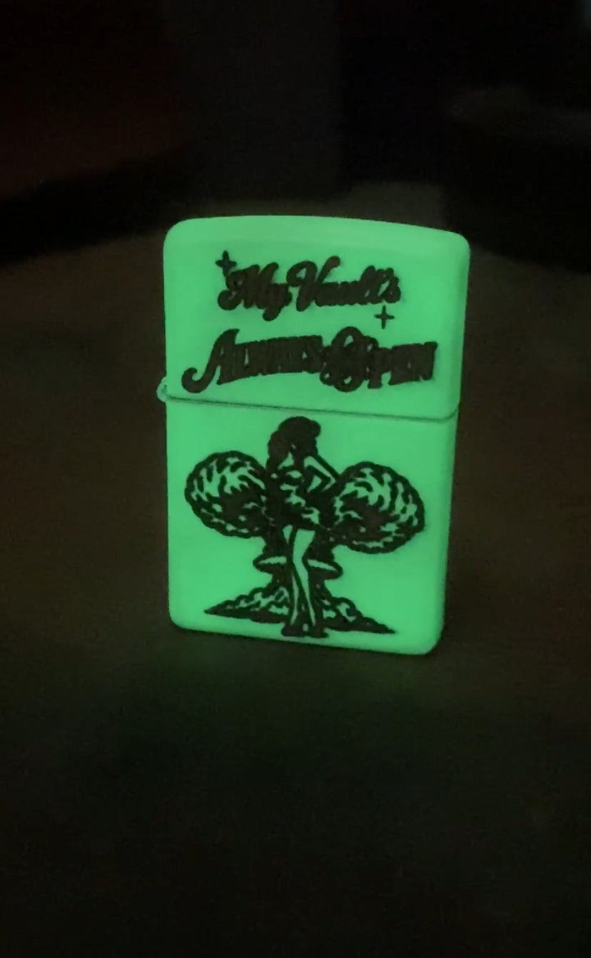 Atomic Pinup | Halloween Exclusive | Glow in the Dark Zippo