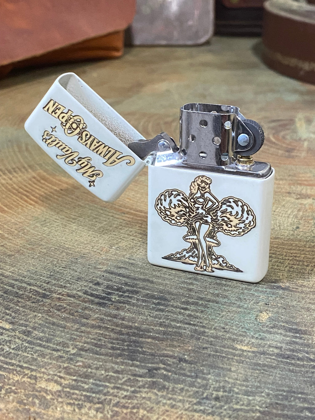 Atomic Pinup | Halloween Exclusive | Glow in the Dark Zippo