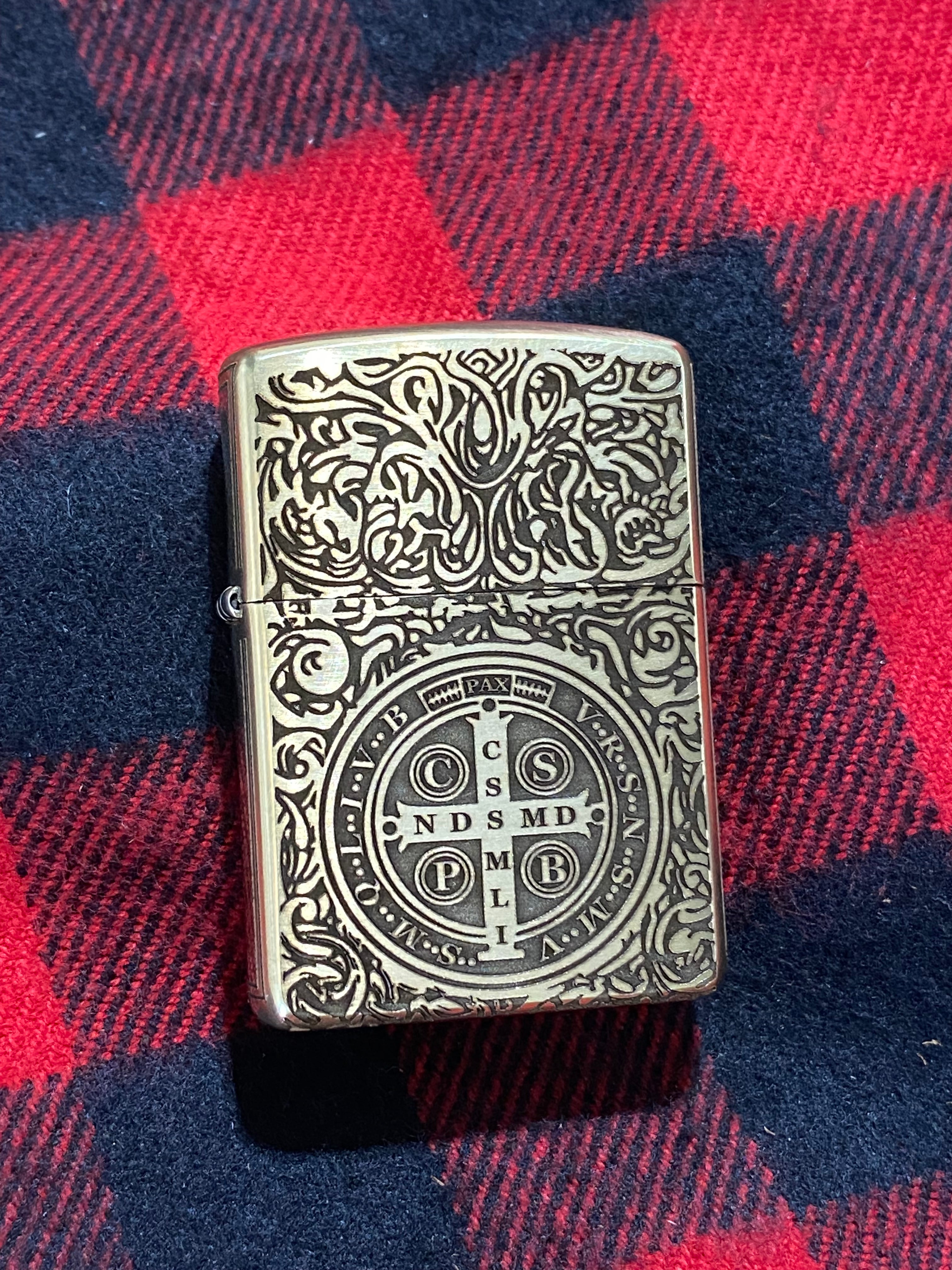 Constantine | 4 Side Engraved | Brass Armor Zippo