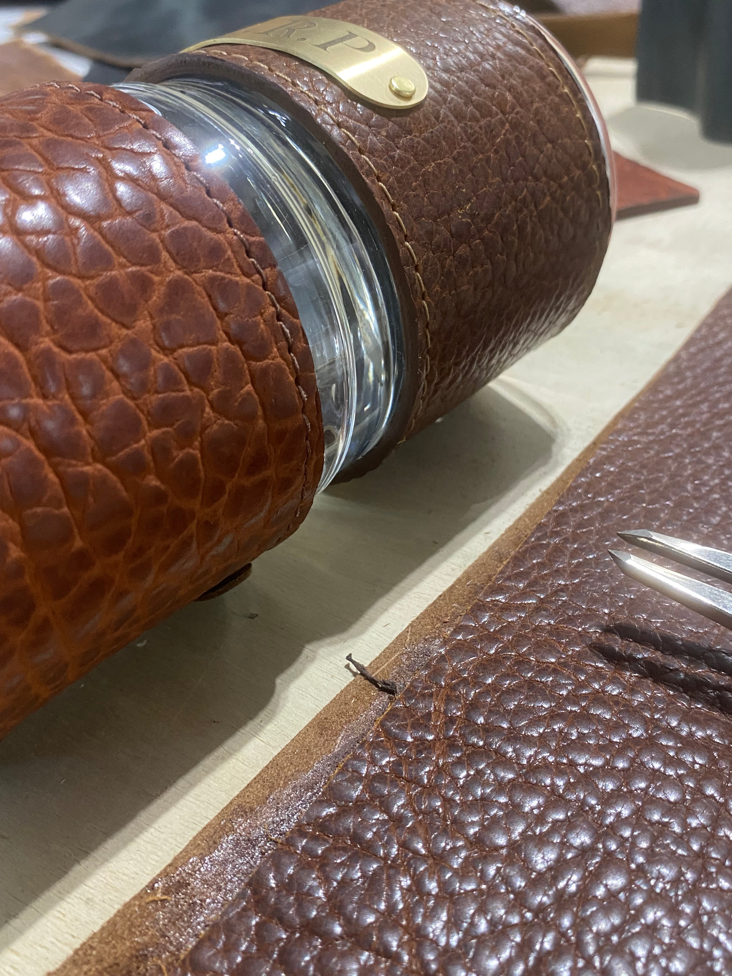 Dark Corner| Rocks Glass Wrap Set | American Shrunken Bison | Bourbon