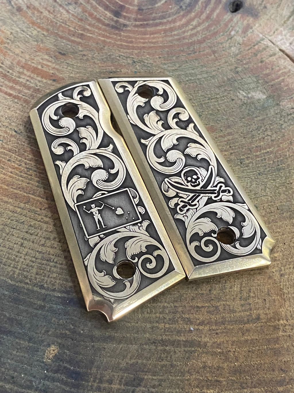 1911 Compact | Blackbeard’s Flag Jolly Roger | Solid Brass